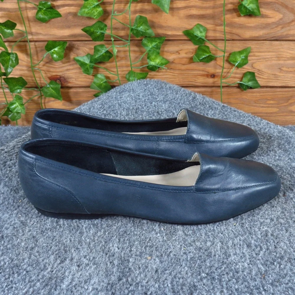 Feather Lite Collection Women Loafer Flat 7.5 Work Office Navy Blue Leather